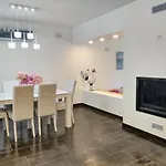 Mera By Interhome Villa Poncetta