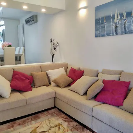 Mera By Interhome Poncetta