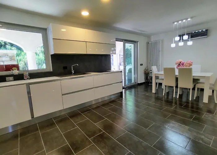 Mera By Interhome 빌라 Poncetta