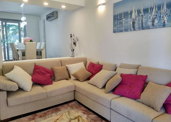 Mera By Interhome Poncetta