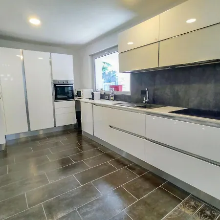 Mera By Interhome * Poncetta