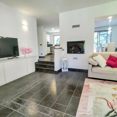 Villa Mera By Interhome Poncetta